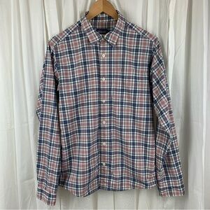 Patagonia Men’s Organic Cotton Blend Plaid Shirt Size‎ S Excellent condition